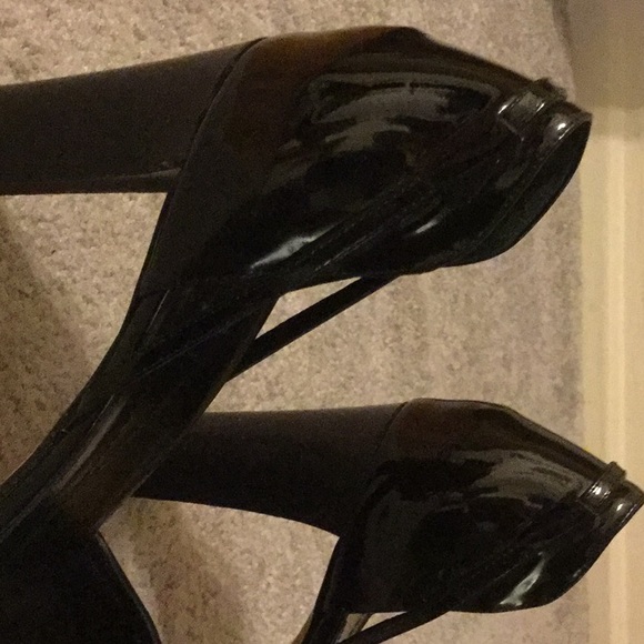 Kate spade black leather shoes size 10 - Picture 6 of 8